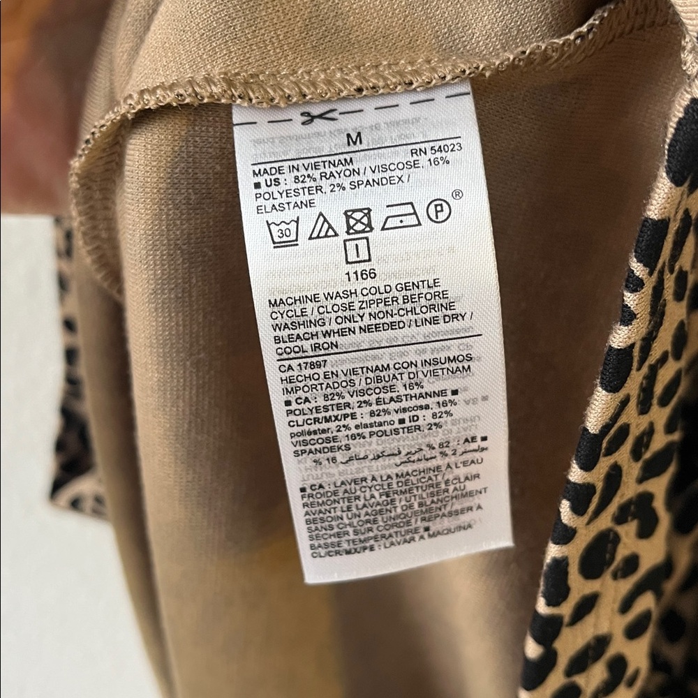 Old Navy Leopard Print Midi Dress Sleeveless Ruffle NWT M - Picture 8 of 8
